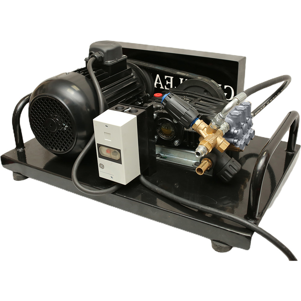 مجموعة غسيل ثابتة اودور ايطالي ذكر 10 حصان 200 بار 380 فولت لون اسود UDOR/ U.JET MALE POWER CLEAN 21/200